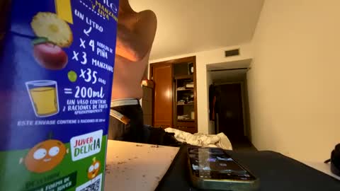 Snapshot of guardiannif_ chatting on 01/22/25, 11:21 guardiannif_ online show from 01/22/25, 11:21