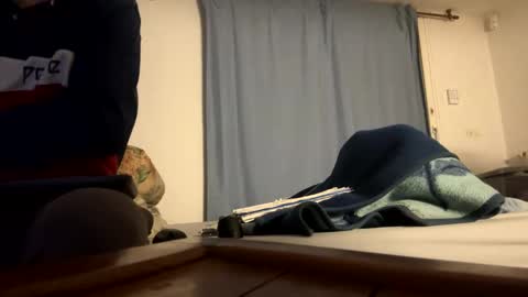 Snapshot of guardiannif_ chatting on 02/15/25, 02:04 guardiannif_ online show from 02/15/25, 02:04