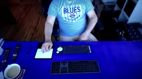 guesswhatigot2 online show from 09/21/25, 03:41