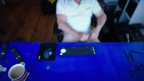 guesswhatigot2 online show from 02/04/26, 06:08