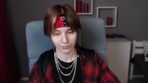 guitarandangell online show from 01/06/26, 04:11