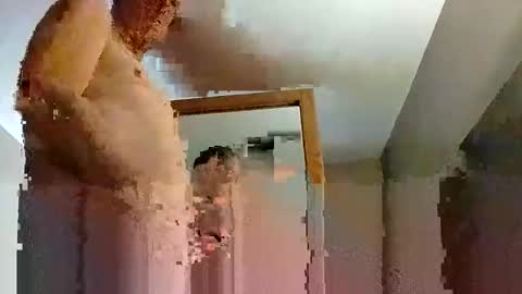 Snapshot of guitarbryman48 chatting on 02/06/25, 11:10 guitarbryman48 online show from 02/06/25, 11:10