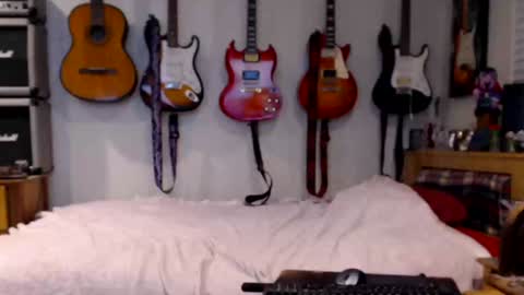 Snapshot of guitarsexgod chatting on 01/22/25, 09:02 Mario online show from 01/22/25, 09:02