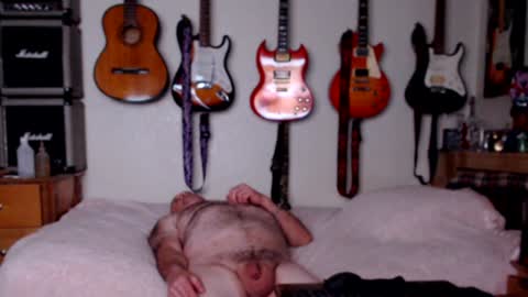 Snapshot of guitarsexgod chatting on 01/24/25, 01:57 Mario online show from 01/24/25, 01:57