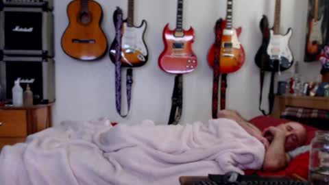Snapshot of guitarsexgod chatting on 01/26/25, 06:37 Mario online show from 01/26/25, 06:37