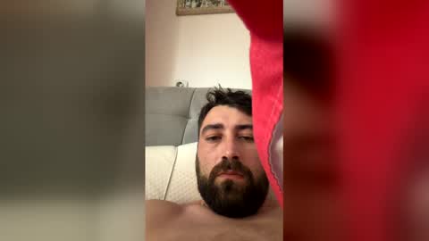 Snapshot of guliverreal chatting on 04/16/26, 01:12 guliverreal online show from 04/16/26, 01:12