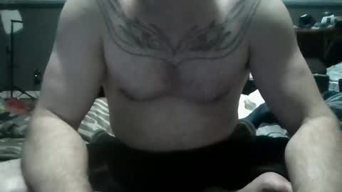 Snapshot of gunrunner253 chatting on 12/16/25, 08:41 gunrunner253 online show from 12/16/25, 08:41