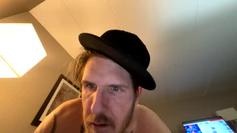 gurlface85 online show from 03/21/26, 12:15