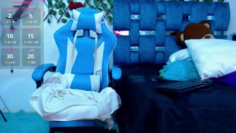 Hakim online show from 02/14/25, 02:33