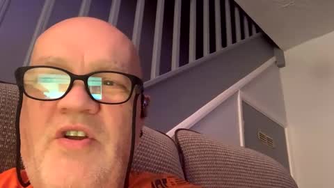 gusher25 online show from 12/27/24, 06:42