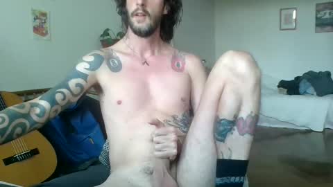 Snapshot of gustavsky chatting on 03/23/26, 08:29 Gustav online show from 03/23/26, 08:29