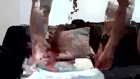 Snapshot of guts_san chatting on 09/20/25, 10:00 guts_san online show from 09/20/25, 10:00