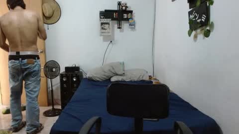 Snapshot of guts_x chatting on 12/05/24, 09:17 Guts online show from 12/05/24, 09:17