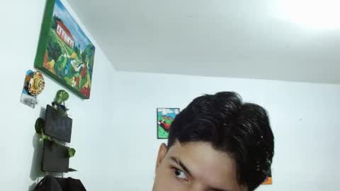 Snapshot of guts_x chatting on 01/31/25, 08:22 Guts online show from 01/31/25, 08:22