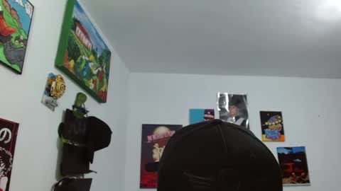 Snapshot of guts_x chatting on 02/17/25, 06:04 Guts online show from 02/17/25, 06:04