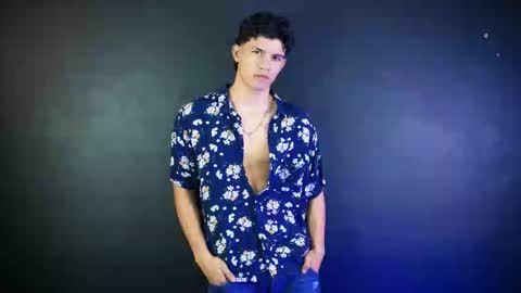 Snapshot of guts_x chatting on 10/04/25, 01:14 Guts online show from 10/04/25, 01:14