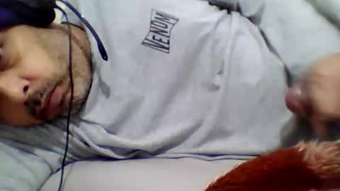 Snapshot of guty50 chatting on 07/03/26, 01:45 guty50 online show from 07/03/26, 01:45