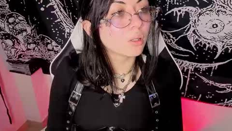 Miss online show from 09/27/25, 01:49