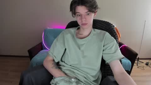 Snapshot of guy_liam1 chatting on 01/09/25, 08:13 guy_liam1 online show from 01/09/25, 08:13