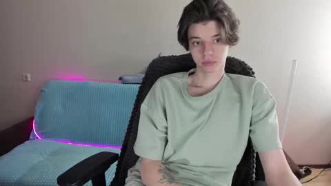 Snapshot of guy_liam1 chatting on 02/11/25, 08:58 guy_liam1 online show from 02/11/25, 08:58