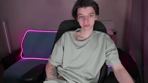 Snapshot of guy_liam1 chatting on 02/14/25, 07:33 guy_liam1 online show from 02/14/25, 07:33