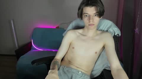 Snapshot of guy_liam1 chatting on 03/06/25, 05:22 guy_liam1 online show from 03/06/25, 05:22