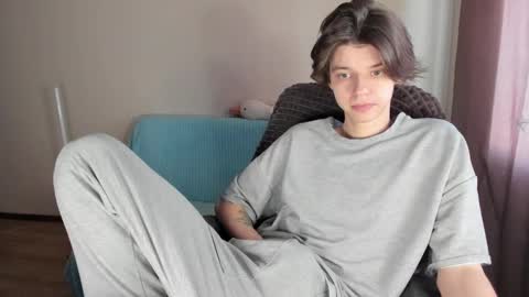 Snapshot of guy_liam1 chatting on 03/07/25, 02:12 guy_liam1 online show from 03/07/25, 02:12