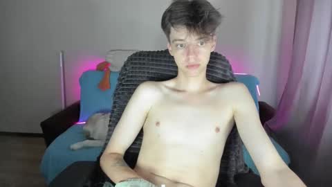 Snapshot of guy_liam1 chatting on 09/20/25, 06:58 guy_liam1 online show from 09/20/25, 06:58