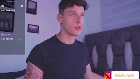 Snapshot of guy_twinks chatting on 03/22/26, 05:22 Gabriel online show from 03/22/26, 05:22