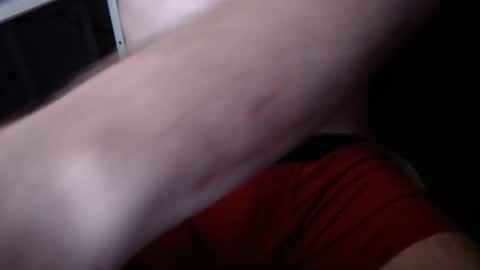 Snapshot of guyfromtexas9 chatting on 11/17/25, 06:30 guyfromtexas9 online show from 11/17/25, 06:30