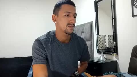 Snapshot of guykarim chatting on 03/07/25, 03:18 karim online show from 03/07/25, 03:18