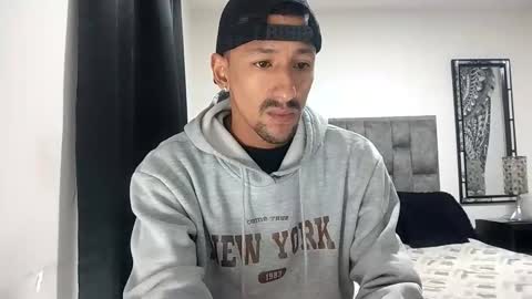 karim online show from 02/03/26, 04:21