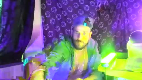 Snapshot of guyst_049 chatting on 03/15/26, 04:57 GuyST049 online show from 03/15/26, 04:57