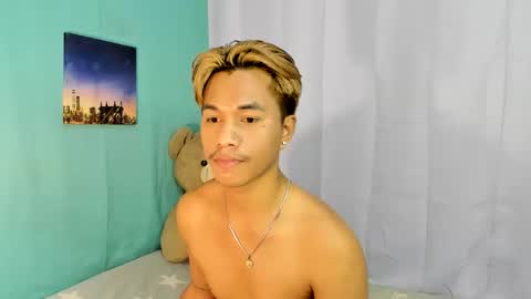 Snapshot of gwapoako100 chatting on 12/06/24, 06:26 Pitz Sonido Herndon online show from 12/06/24, 06:26