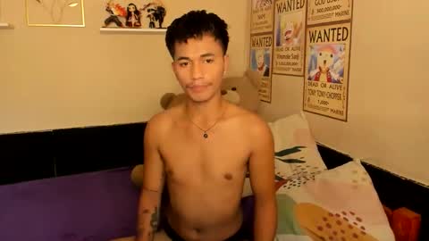 Snapshot of gwapoako100 chatting on 10/24/25, 02:19 Pitz Sonido Herndon online show from 10/24/25, 02:19