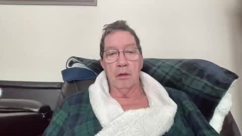 gwashere4u online show from 02/03/25, 01:08