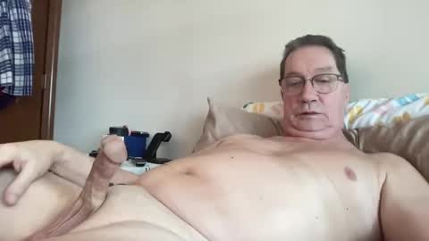 gwashere4u online show from 02/24/25, 01:42