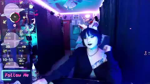 Snapshot of gwengraham chatting on 01/09/26, 05:15 Gwen Graham online show from 01/09/26, 05:15