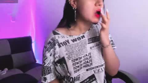 gwenhazel online show from 10/08/25, 12:03