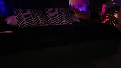 gwenhilton online show from 01/03/25, 09:15