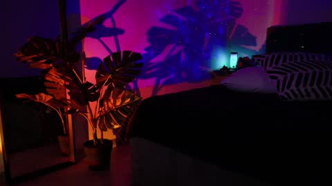 gwenhilton online show from 01/24/25, 08:44