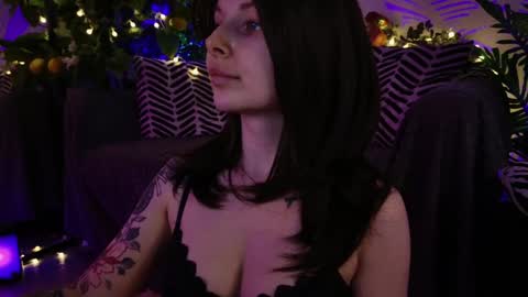 gwenhilton online show from 03/07/25, 08:45