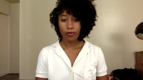 gyalxoxo online show from 09/11/25, 03:23