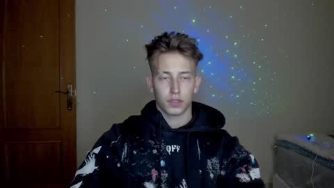 Snapshot of gym_alpha chatting on 01/25/25, 08:21 Oliver online show from 01/25/25, 08:21