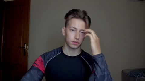 Snapshot of gym_alpha chatting on 02/06/25, 11:04 Oliver online show from 02/06/25, 11:04