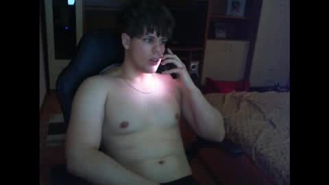 Snapshot of gymguy0505 chatting on 12/15/25, 10:08 gymguy0505 online show from 12/15/25, 10:08