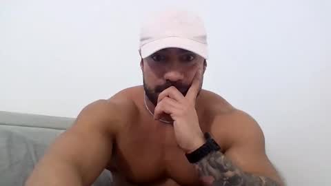 gymking999 online show from 02/06/25, 01:32