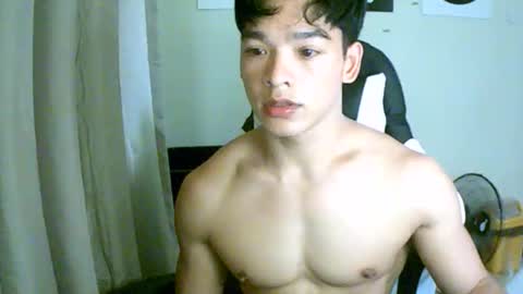 Snapshot of gymnasmenos chatting on 04/01/26, 08:59 AJ online show from 04/01/26, 08:59