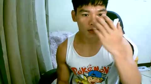 Snapshot of gymnasmenos chatting on 04/21/26, 10:43 AJ online show from 04/21/26, 10:43