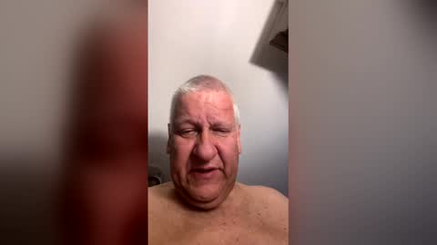 Snapshot of gymrat1123 chatting on 03/12/26, 05:46 gymrat1123 online show from 03/12/26, 05:46